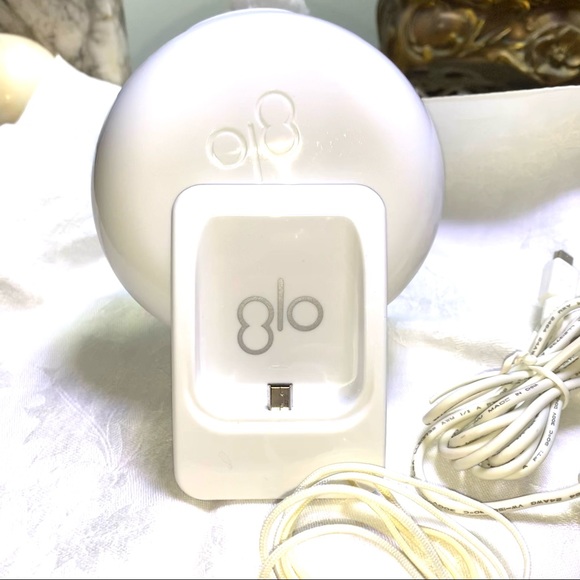 GLO Brilliant Teeth Whitening System - Picture 7 of 12